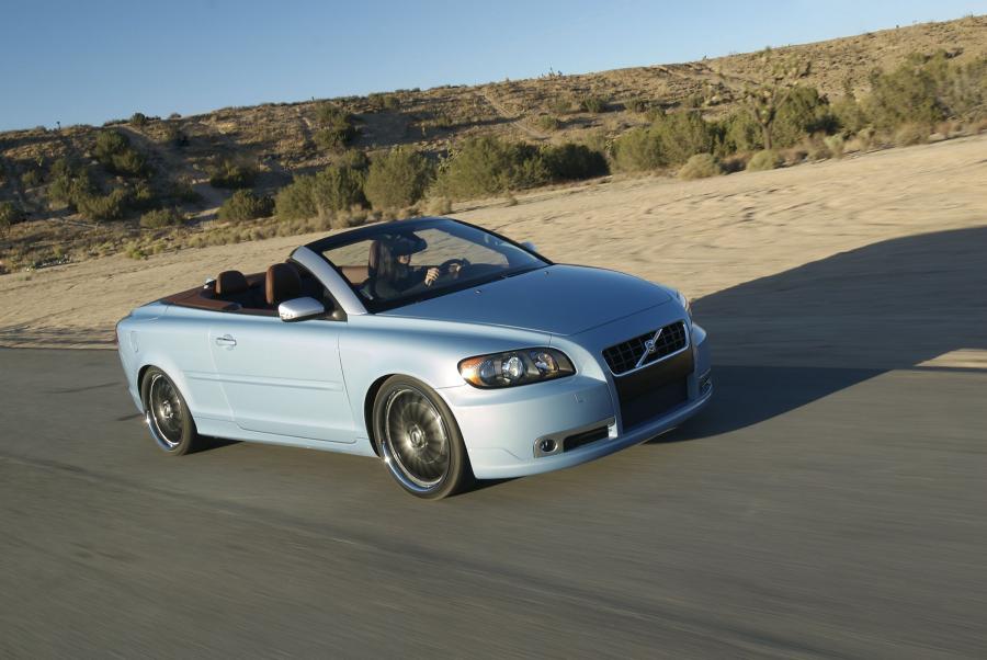  Volvo C70 Caresto Edition 2007 года  (фото 12 из 14)